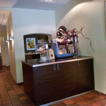 Ziza Hotell